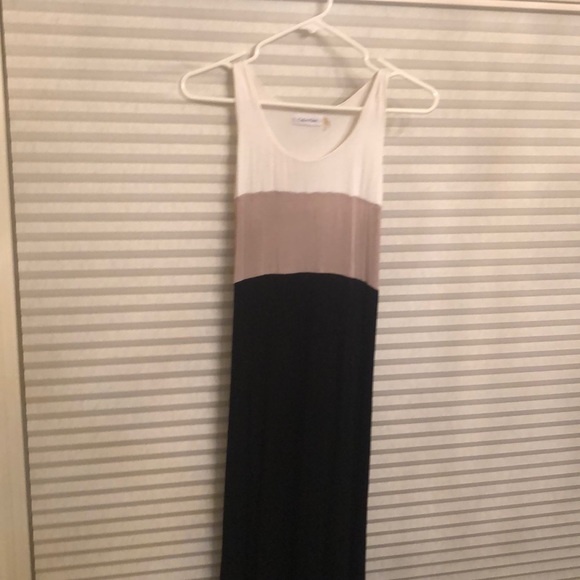 Full length, color block dress - Picture 1 of 2